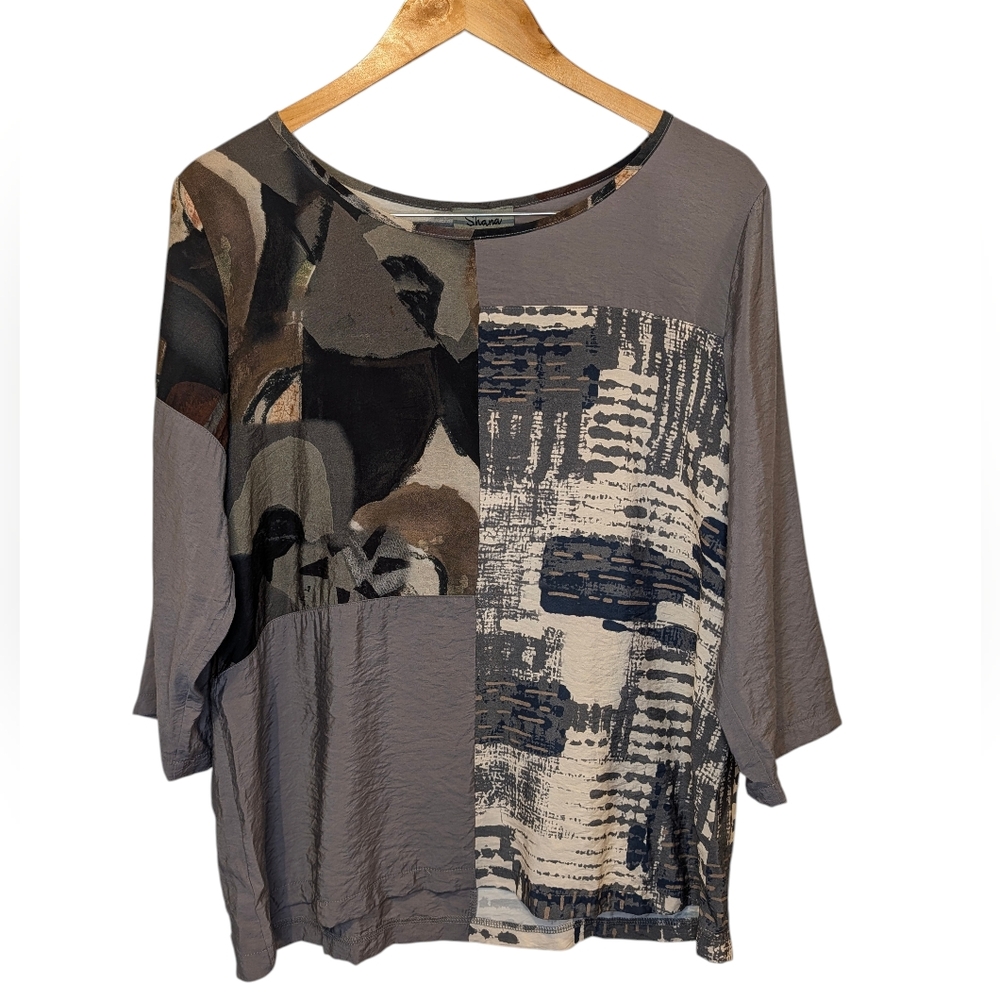 Shana Abstract Print Mix Media Scoop Neck Top Size Medium